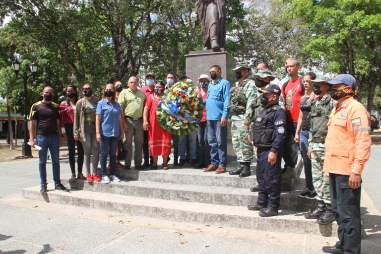 Caicareños conmemoraron 9 años de la siembra del Gigante Hugo Chávez