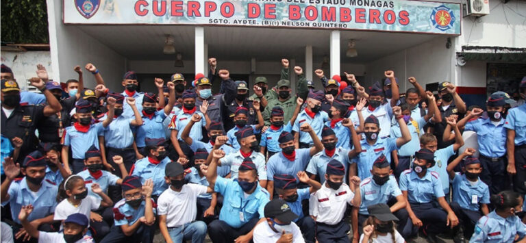 Ascienden a 31 bomberitos en 55 aniversario de la Brigada Infantil “Siul Marín”