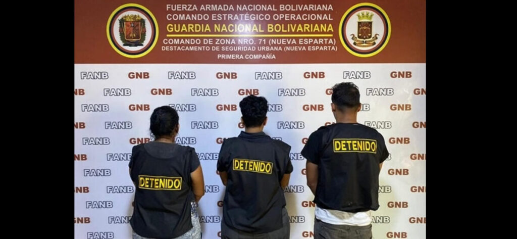 ¡Desnaturalizados! Tres hermanos mantenían en cautiverio a su mamá