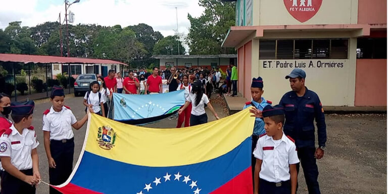 Inauguran Juegos Estudiantiles Deportivos 2023 en Maturín en la fase intercursos