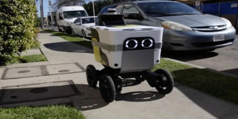 Robots de delivery son atacados masivamente en Los Ángeles