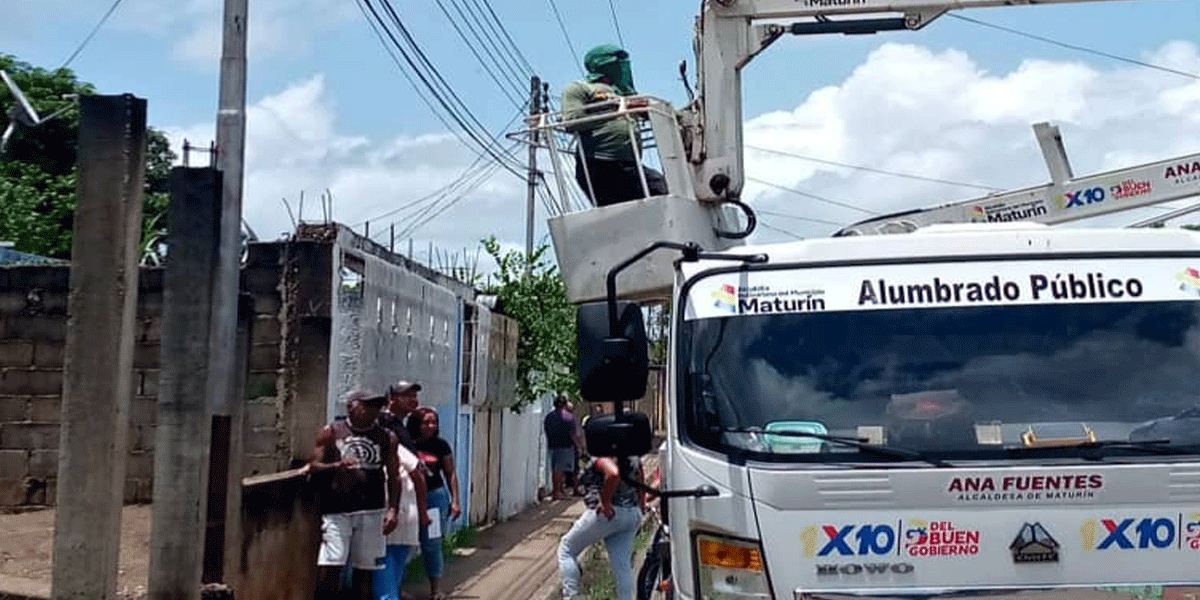 Continúan los trabajos de Alumbrado Público en el casco central de Maturín y en el eje Paramaconi