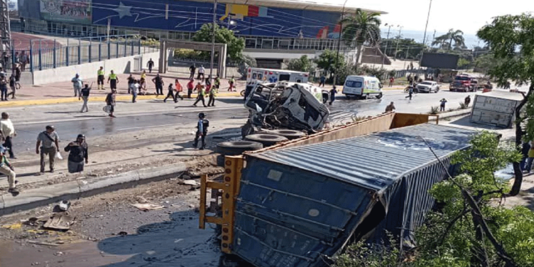 Anuncian nuevas medidas para evitar accidentes viales en La Guaira