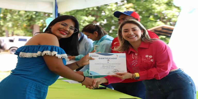 Fundación El Niño Simón Monagas certificó a 80 jóvenes como recreadores