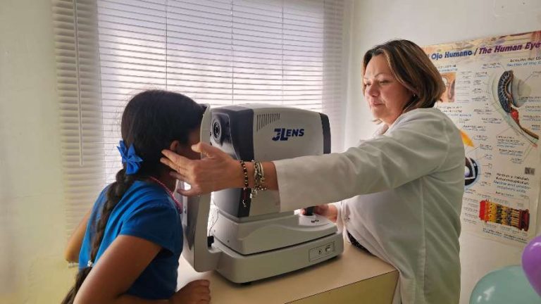 Modernizan área de Oftalmología en Centro de Atención Infantil