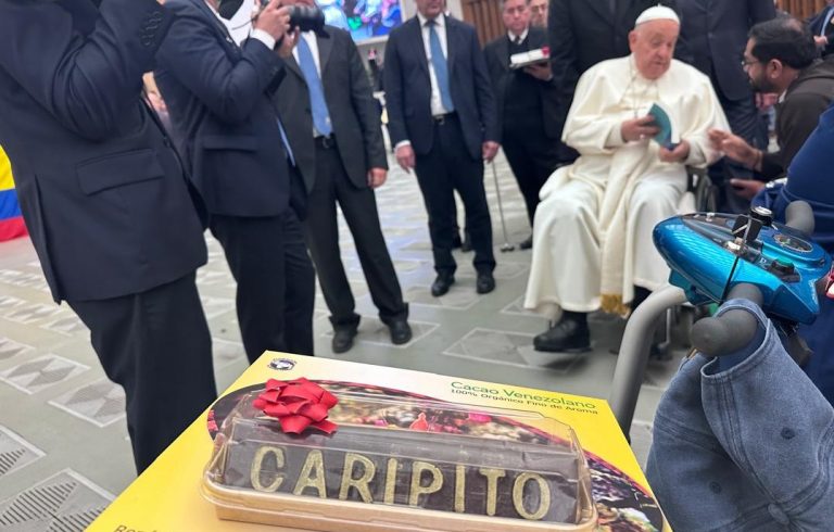 Chocolate de Caripito llegó a manos del Papa Francisco