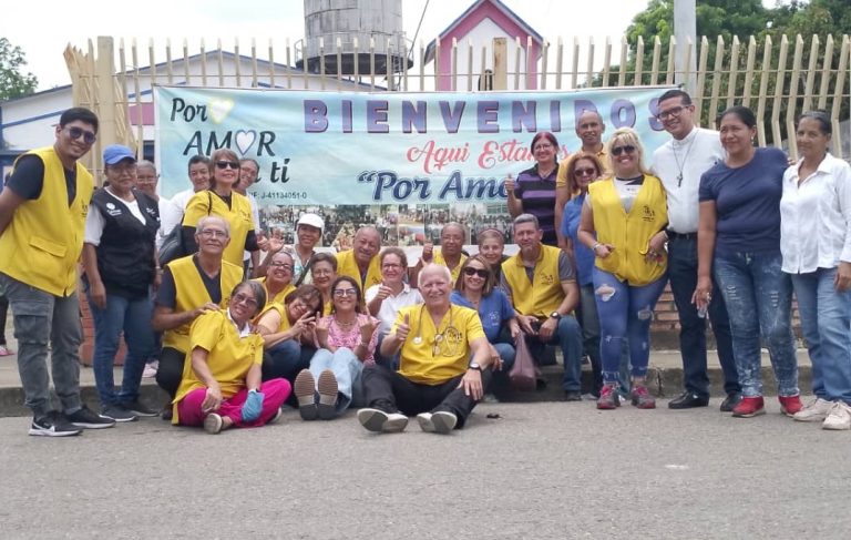 Por Amor a Ti realiza jornada médico social en Sabana Grande