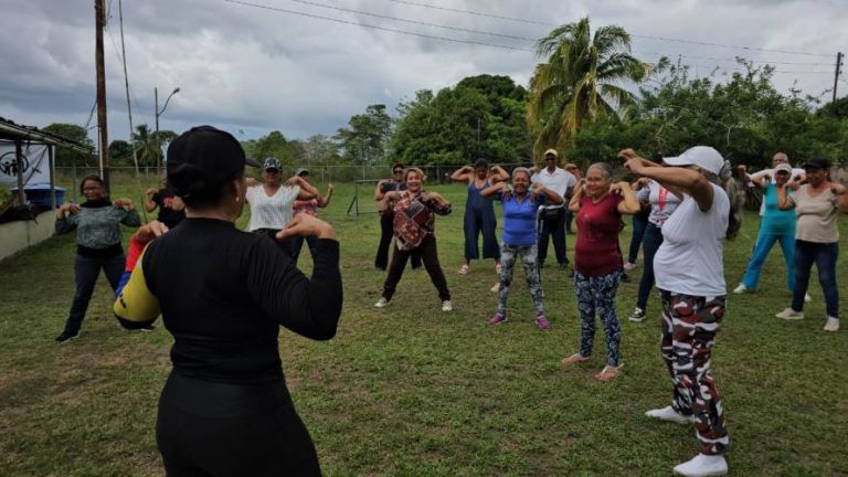 Gran Misión Abuelos y Abuelas de la Patria brinda jornada recreacional en Maturín