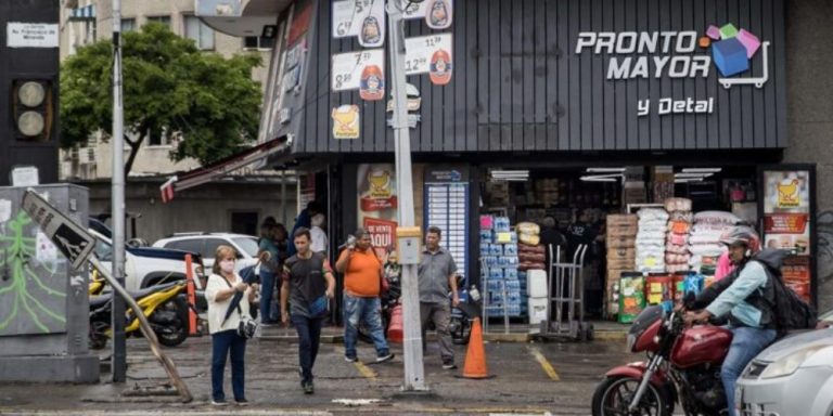 80 % de los venezolanos pide que los candidatos hablen de economía y soluciones, según Datincor