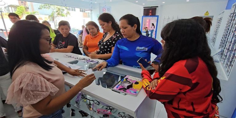 Alcaldía de Maturín beneficia a 82 pacientes con problemas visuales