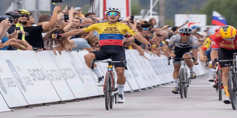 Orluis Aular representará al Ciclismo criollo en París