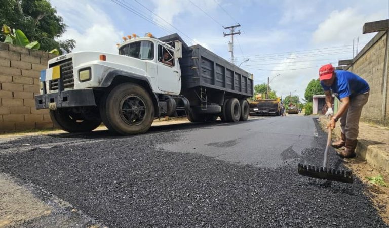 Sector La Constituyente de Maturín estrena anillo vehicular