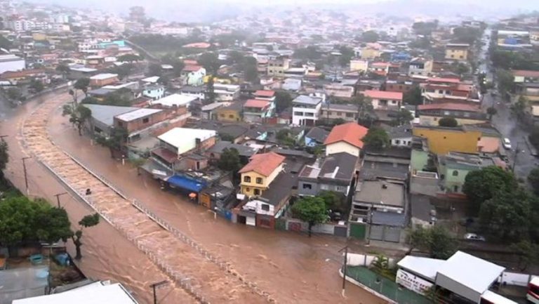 Asciende a más de 170 la cifra de fallecidos por inundaciones al sur de Brasil