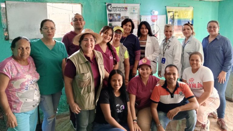 Conciencia Ciudadana atendió a vecinos de 12 de Octubre