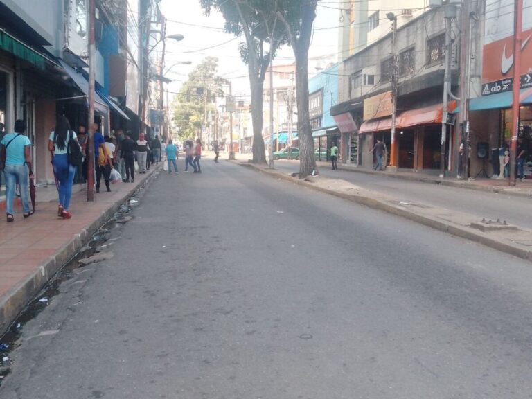 Av. Miranda de Maturín despejada tras implementación de corredor vial