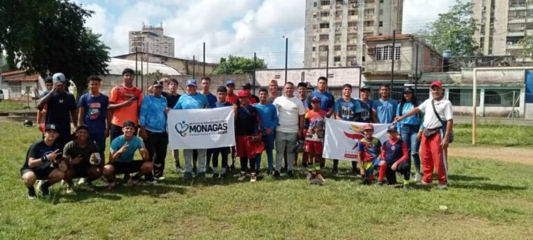 Campamento deportivo vacacional atiende a niños del 23 de Enero en Maturín