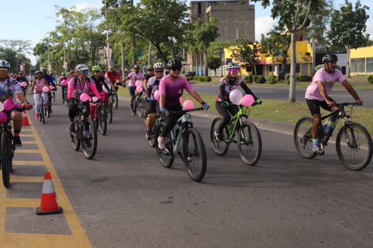 Monagas conmemora el Día de Prevención del Cáncer de Mama con rodada de 20K