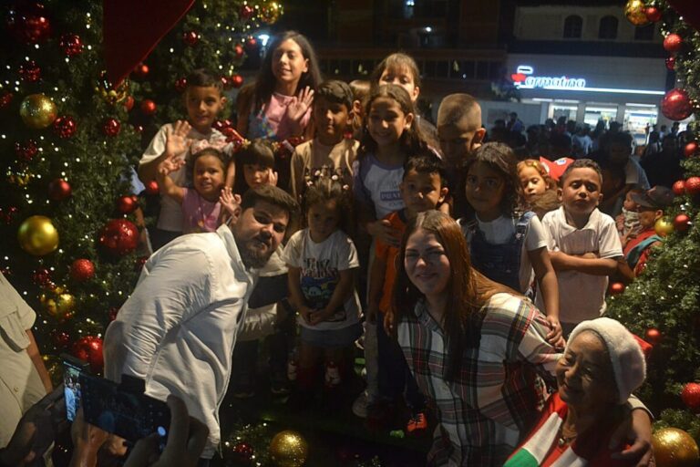 Maturín de fiesta con el encendido de la Navidad