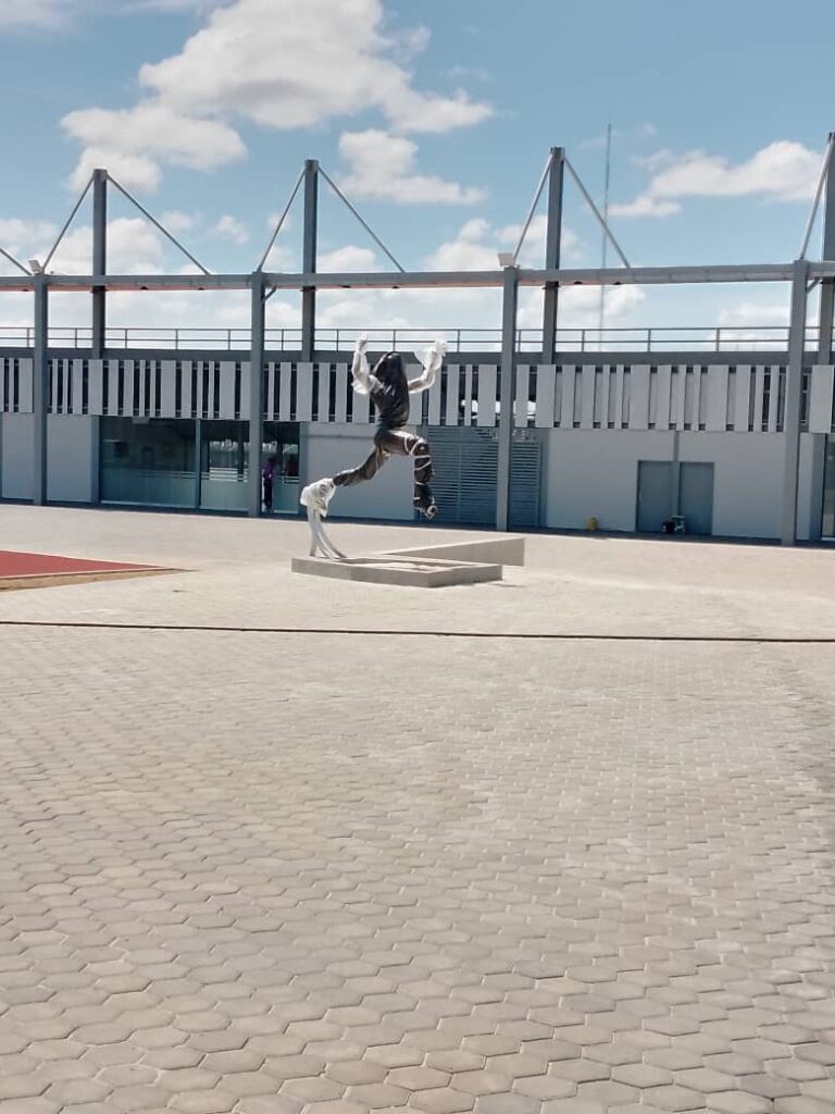 Escultura de Yulimar Rojas adornará el Polideportivo de Maturín