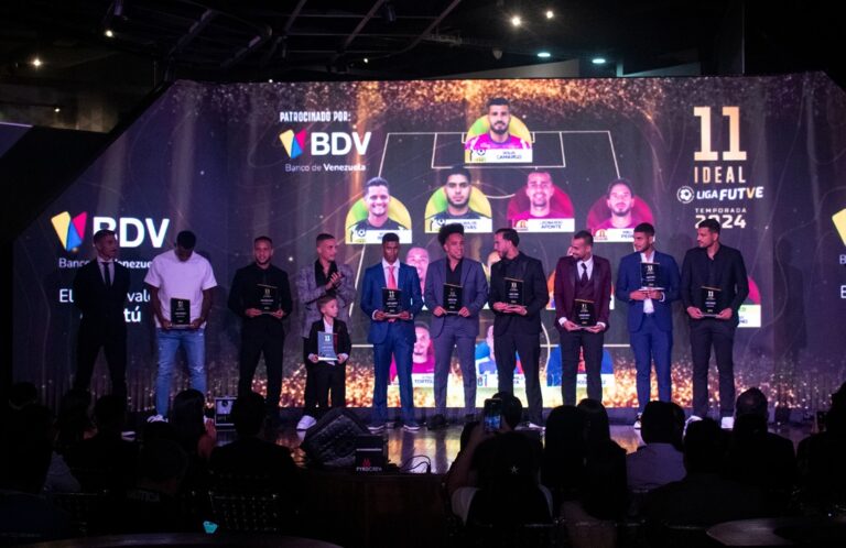 Gala de la Liga Futve reconoció a los mejores de 2024