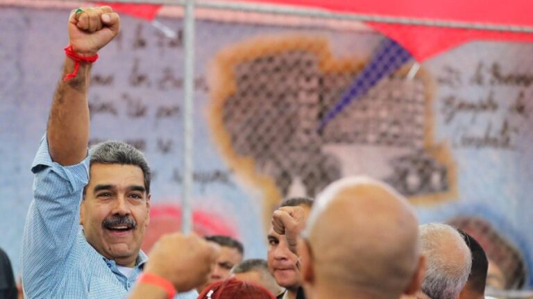 Maduro dijo que el CNE puede convocar elecciones «en cualquier momento»