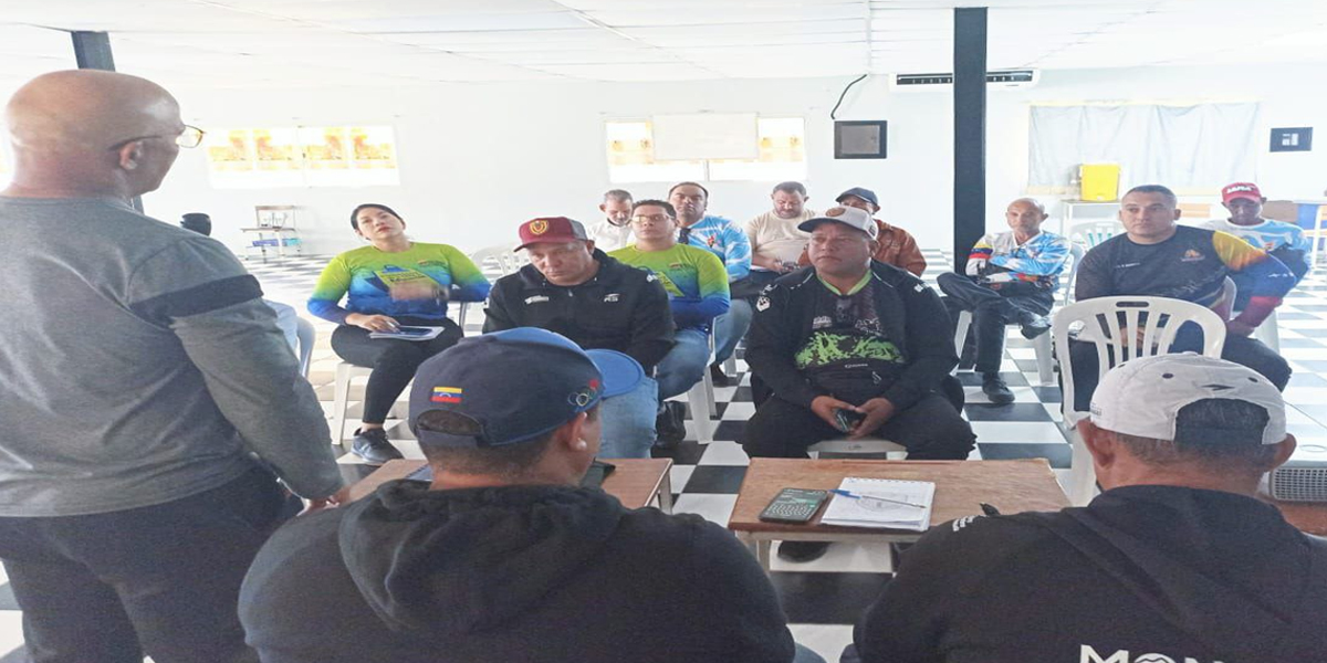 Presentan programa de masificación a institutos municipales de deportes de Monagas