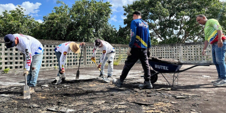 Inicia impermeabilización de la U.E “Manola Luna Silva”