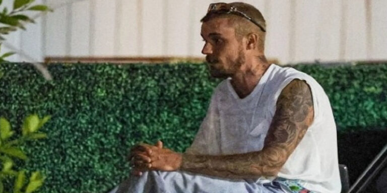 Justin Bieber sorprende al pasear en ropa interior
