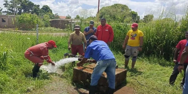 Reactivan pozo de agua en el sector Arnoldo Gabaldón de Santa Bárbara