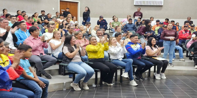 Siembran semillas creativas en los municipios Caripe y Piar