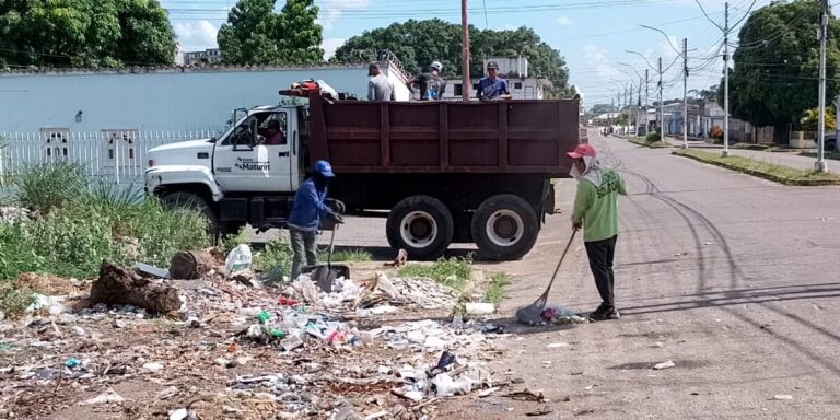 Eliminan vertederos improvisados en Maturín