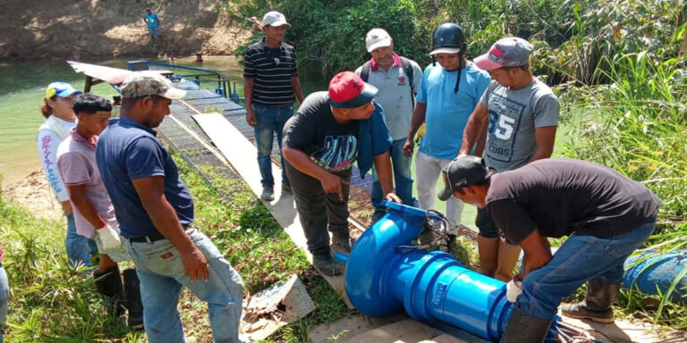 Familias favorecidas con reactivación de planta potabilizadora