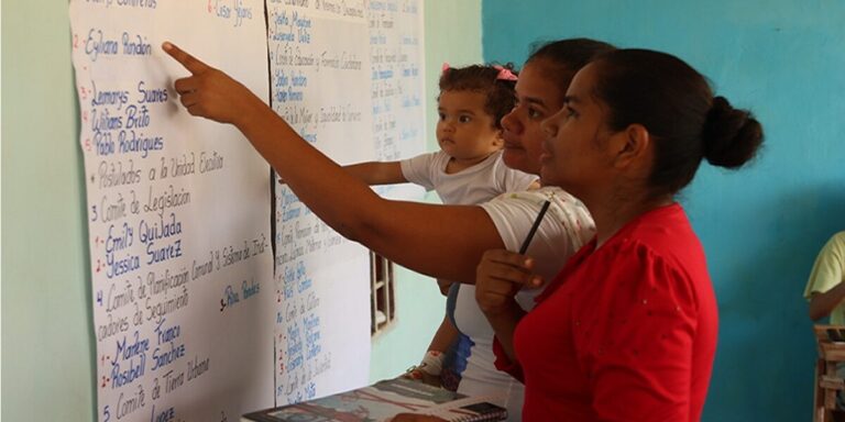 Renuevan vocerías de consejos comunales
